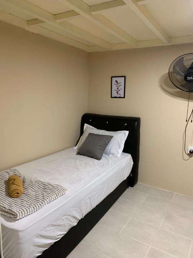 Euc Room Stay Tuaran Εξωτερικό φωτογραφία